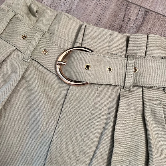 Zara paperbag high waisted high rise khaki green shorts - Picture 4 of 5
